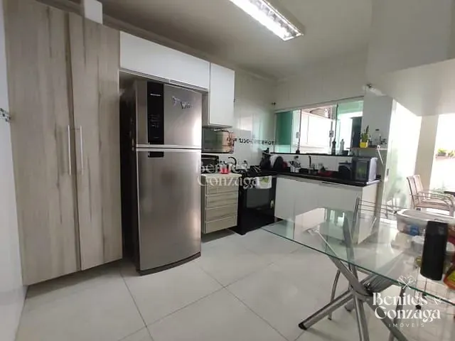 Sobrado com 205m² 3 quartos e 3 banheiros, à venda, no bairro Jardim Novo Horizonte em Maringá