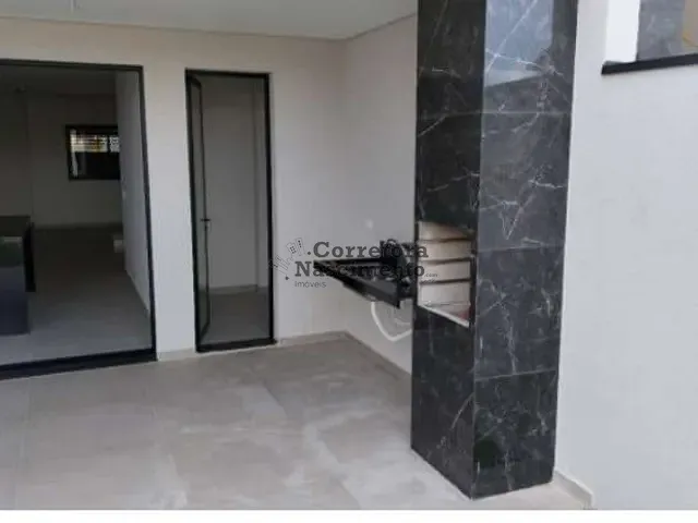 Sobrado com 175m² 3 quartos e 3 banheiros, à venda, no bairro Loteamento Villa Branca em Jacareí