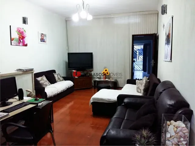 Sobrado com 250m² 3 quartos e 2 banheiros, à venda, no bairro Santa Maria em São Caetano do Sul