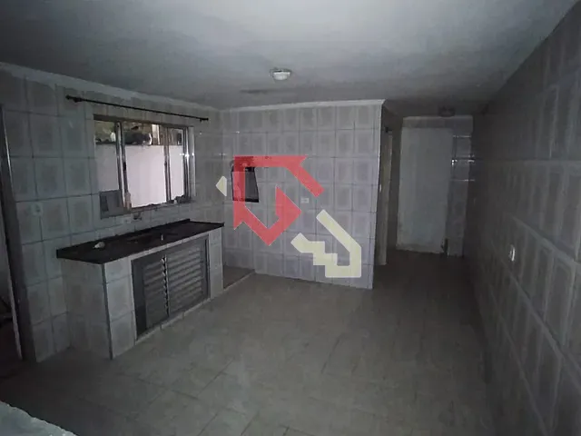 Sobrado com 405m² 4 quartos e 5 banheiros, à venda, no bairro Vila Lisboa em Mauá