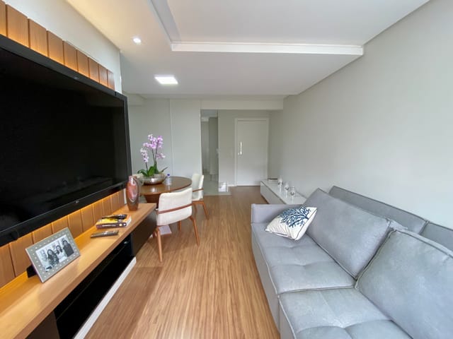 Foto do Apartamento - Apartamento no Edifício Della Piazza à venda na Humaitá-Londrina/PR
| Gold PR - Negócios Imobiliários