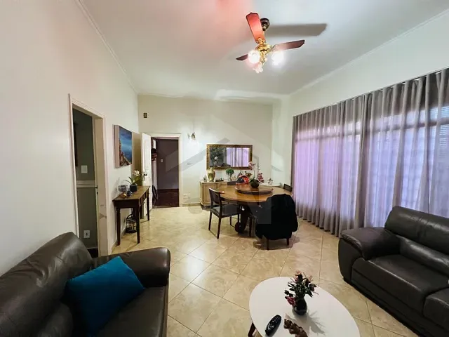 Sobrado com 270m² 3 quartos e 3 banheiros, à venda, no bairro Campos Elíseos em Ribeirão Preto