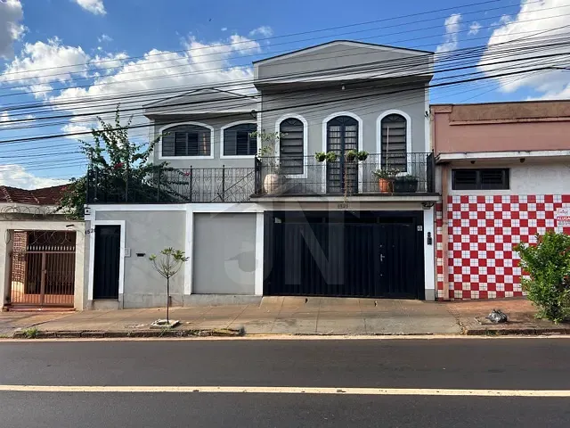 Sobrado com 270m² 3 quartos e 3 banheiros, à venda, no bairro Campos Elíseos em Ribeirão Preto
