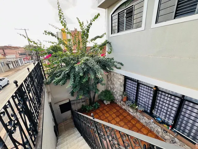 Sobrado com 270m² 3 quartos e 3 banheiros, à venda, no bairro Campos Elíseos em Ribeirão Preto