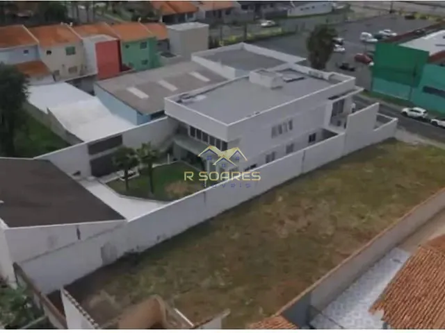 Sobrado com 582m² 5 quartos e 4 banheiros, à venda, no bairro Vila Nova em Araucária