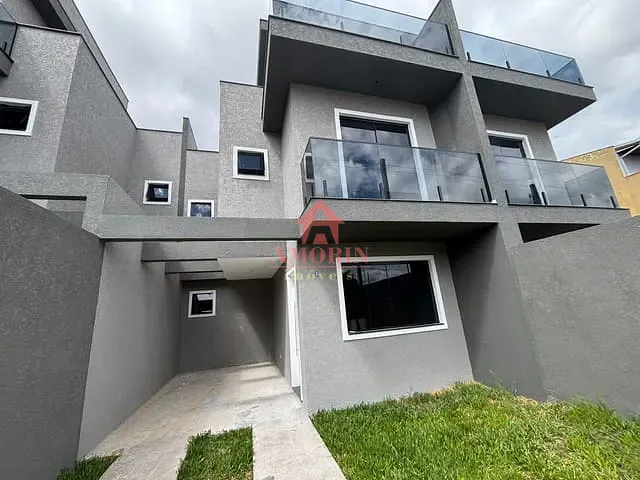 Sobrado com 122m² 3 quartos e 2 banheiros, à venda, no bairro Fazendinha em Curitiba