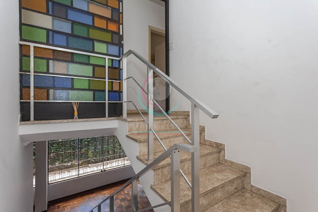 Sobrado à venda e aluguel com 2 quartos, 237m² - Foto 42