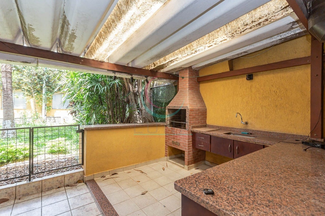 Sobrado à venda e aluguel com 2 quartos, 237m² - Foto 43