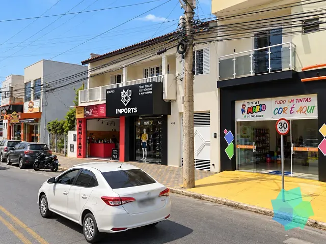 Sobrado com 300m² 4 quartos e 3 banheiros, à venda, no bairro Jardim Planalto em Salto