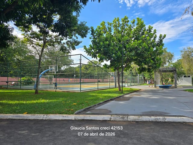 Sobrado com 437m² 3 quartos e 3 banheiros, à venda, no bairro Loteamento Portal do Sol II em Goiânia