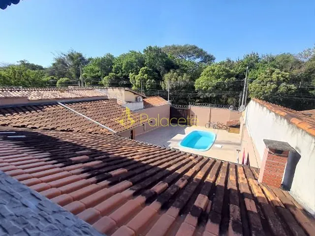Sobrado com 250m² 3 quartos e 2 banheiros, à venda, no bairro Comercial e Residencial Jardim Mariana em Pindamonhangaba