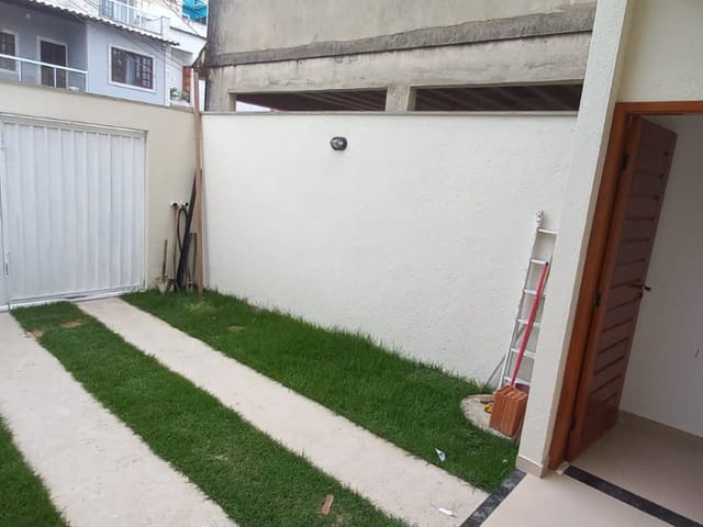 Sobrado com 71m² 2 quartos e 3 banheiros, à venda, no bairro Campo Grande em Rio de Janeiro