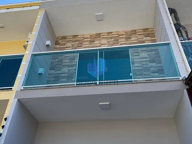 Sobrado 2 quartos e 2 banheiros, à venda, no bairro Tabuleiro em Camboriú