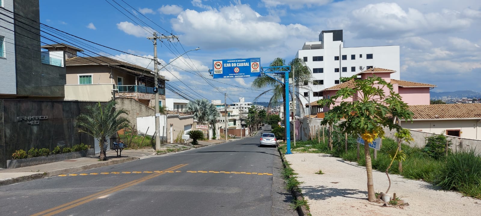 Casa geminada 3 quartos à venda no Cabral, Contagem com 2 vagas de garagem. Pagamento facilitado durante a obra. miniatura 19