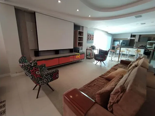 Sobrado com 350m², à venda, no bairro Santa Cruz em Guarapuava