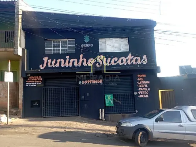 Casa com 200m² 2 quartos e 3 banheiros, à venda, no bairro Jardim América I em Guaxupé