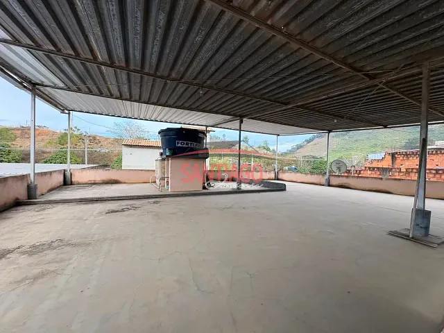 Sobrado 2 quartos e 1 banheiro, para alugar, no bairro Arraialzinho em Santo Antônio de Pádua
