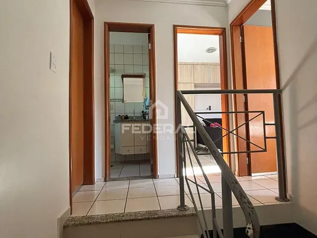 Sobrado com 144m² 3 quartos e 3 banheiros, à venda, no bairro Jardim Planalto em Goiânia