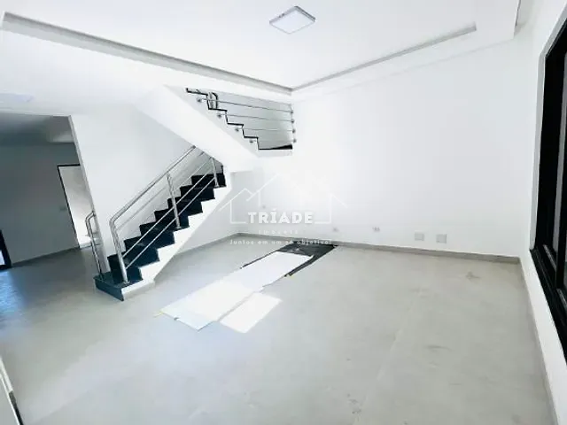 Sobrado com 180m² 3 quartos e 4 banheiros, à venda, no bairro Fazenda Velha em Araucária
