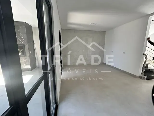 Sobrado com 180m² 3 quartos e 4 banheiros, à venda, no bairro Fazenda Velha em Araucária
