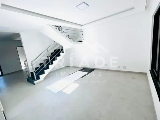 Sobrado com 180m² 3 quartos e 4 banheiros, à venda, no bairro Fazenda Velha em Araucária