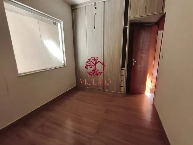 Casa 3 quartos e 2 banheiros, à venda, no bairro Shalimar em Lagoa Santa