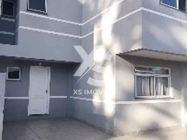 Sobrado 3 quartos e 4 banheiros, à venda ou para alugar, no bairro Bacacheri em Curitiba