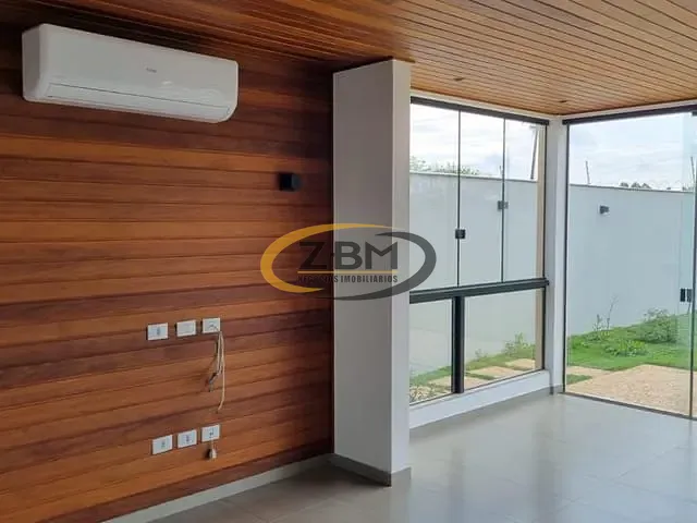 Casa com 501m² 4 quartos e 6 banheiros, à venda, no bairro Esperança em Londrina