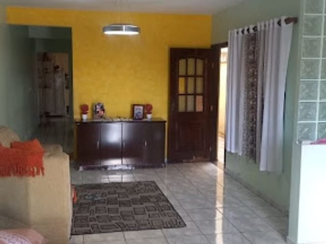 Sobrado 3 quartos e 2 banheiros, à venda, no bairro Jardim Santa Cecília em Guarulhos