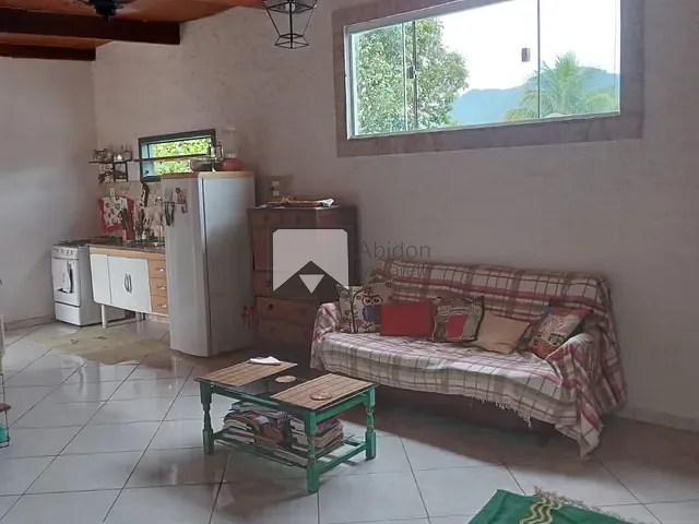 Sobrado com 80m² 2 quartos e 1 banheiro, para alugar, no bairro Maravista em Niterói