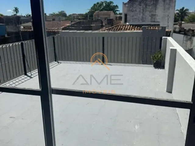 Sobrado com 132m² 3 quartos e 2 banheiros, à venda, no bairro Fragata em Pelotas
