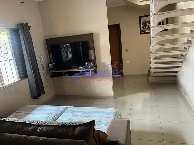 Sobrado com 240m² 2 quartos e 3 banheiros, à venda, no bairro Centro em Jacareí