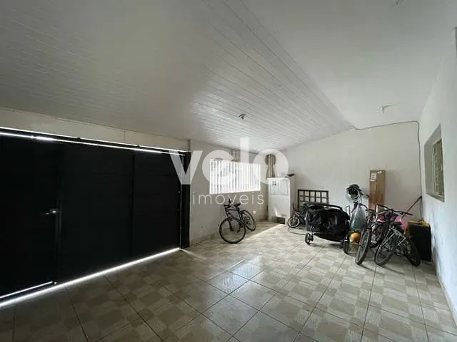 Sobrado com 210m² 3 quartos e 2 banheiros, à venda, no bairro Conjunto Habitacional Hércules Augusto Masson em Taubaté