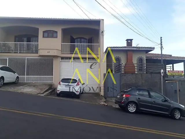 Sobrado 6 quartos e 3 banheiros, à venda ou para alugar, no bairro Jardim São Lourenço em Bragança Paulista