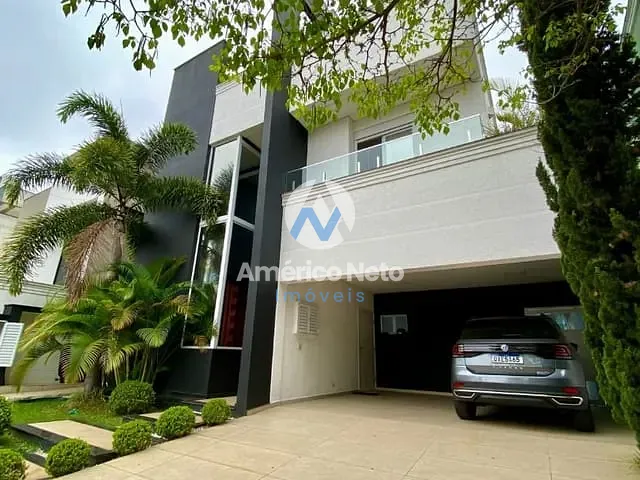 Sobrado com 360m² 4 quartos e 5 banheiros, à venda ou para alugar, no bairro Cerâmica em São Caetano do Sul