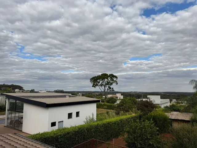 Sobrado com 2010m² 4 quartos e 4 banheiros, à venda, no bairro Santo Antônio em Santo Antônio de Goiás