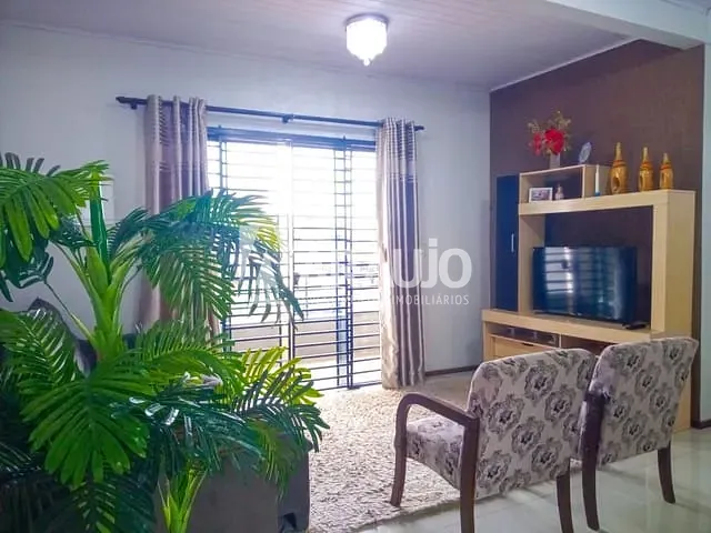 Sobrado com 330m² 5 quartos e 1 banheiro, à venda, no bairro São Vicente em Itajaí