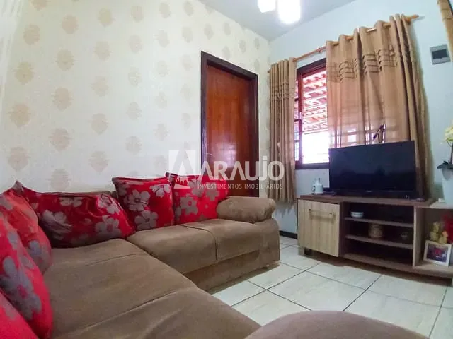 Sobrado com 330m² 5 quartos e 1 banheiro, à venda, no bairro São Vicente em Itajaí