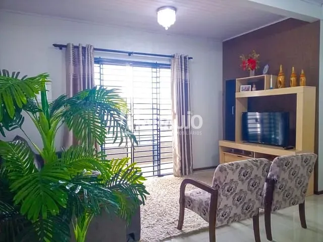 Sobrado com 330m² 5 quartos e 1 banheiro, à venda, no bairro São Vicente em Itajaí