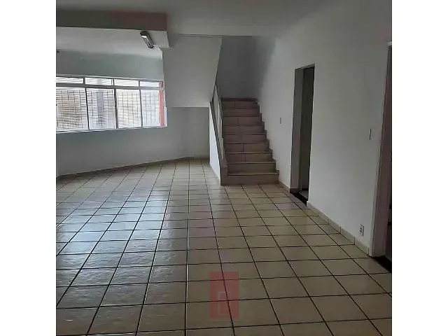Sobrado com 270m², para alugar, no bairro Casa Verde em São Paulo