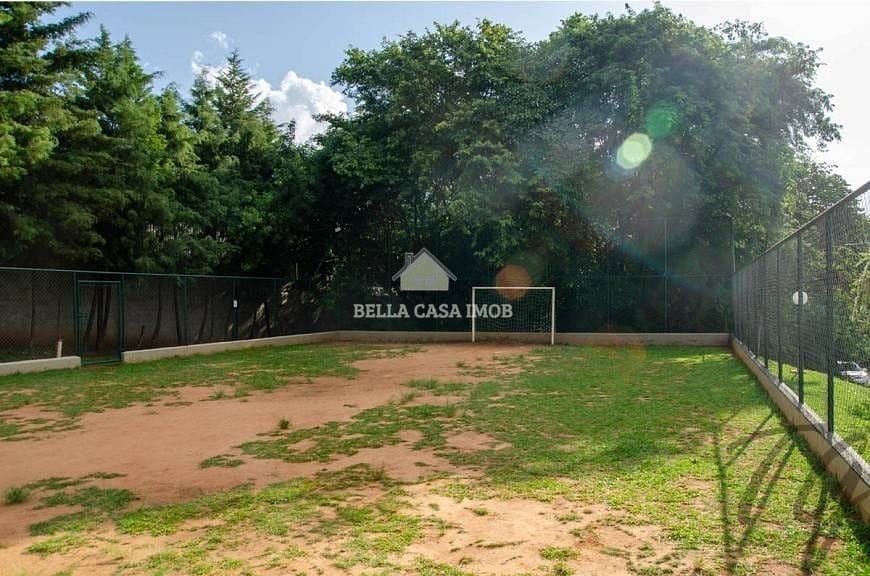 Casa à venda com 3 quartos, 310m² - Foto 27