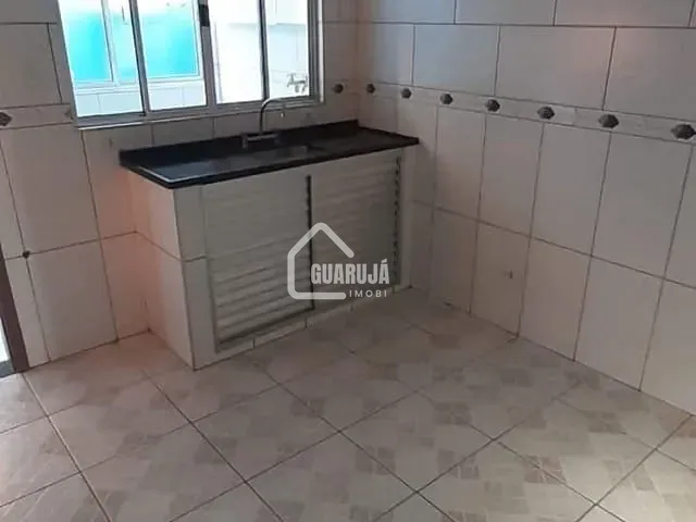 Sobrado 2 quartos e 2 banheiros, à venda, no bairro Sítio Paecara (Vicente de Carvalho) em Guarujá