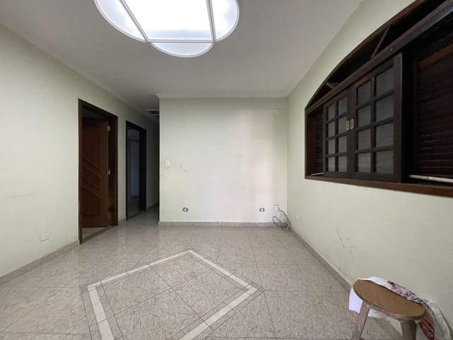 Sobrado com 271m² 10 quartos e 8 banheiros, à venda, no bairro Vila Prudente em São Paulo