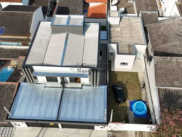 Sobrado com 175m² 3 quartos e 3 banheiros, à venda, no bairro Loteamento Villa Branca em Jacareí