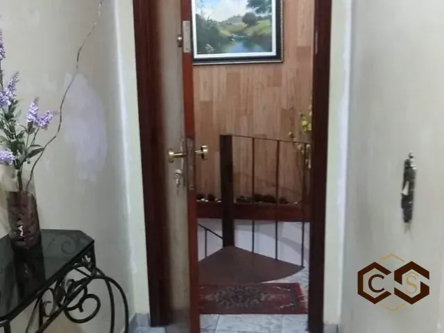 Sobrado com 135m² 3 quartos e 2 banheiros, à venda, no bairro Jardim California em Indaiatuba