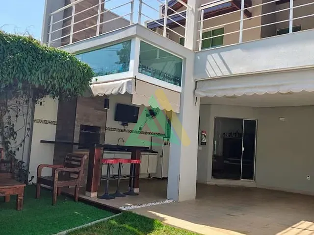 Sobrado com 221m² 2 quartos e 2 banheiros, à venda, no bairro Jardim Bandeirantes em Mogi Guaçu