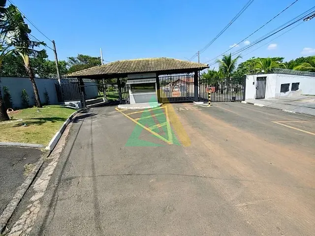 Sobrado com 221m² 2 quartos e 2 banheiros, à venda, no bairro Jardim Bandeirantes em Mogi Guaçu