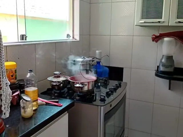 Sobrado com 108m² 4 quartos e 6 banheiros, à venda, no bairro Centro em Aparecida