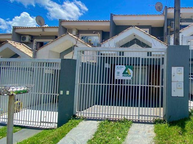 Foto do Sobrado - Sobrado mobiliado com  70m2, 2 quartos, bairro Neves, Ponta Grossa, PR | Adquira Imóveis