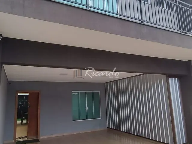 Sobrado com 265m² 3 quartos e 3 banheiros, à venda, no bairro Jardim Paulista II em Arapongas